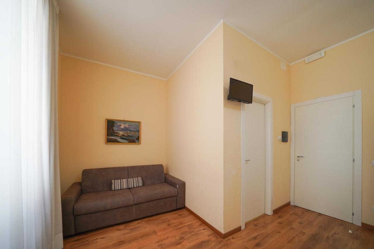 Florinda B&B Naples Luaran gambar