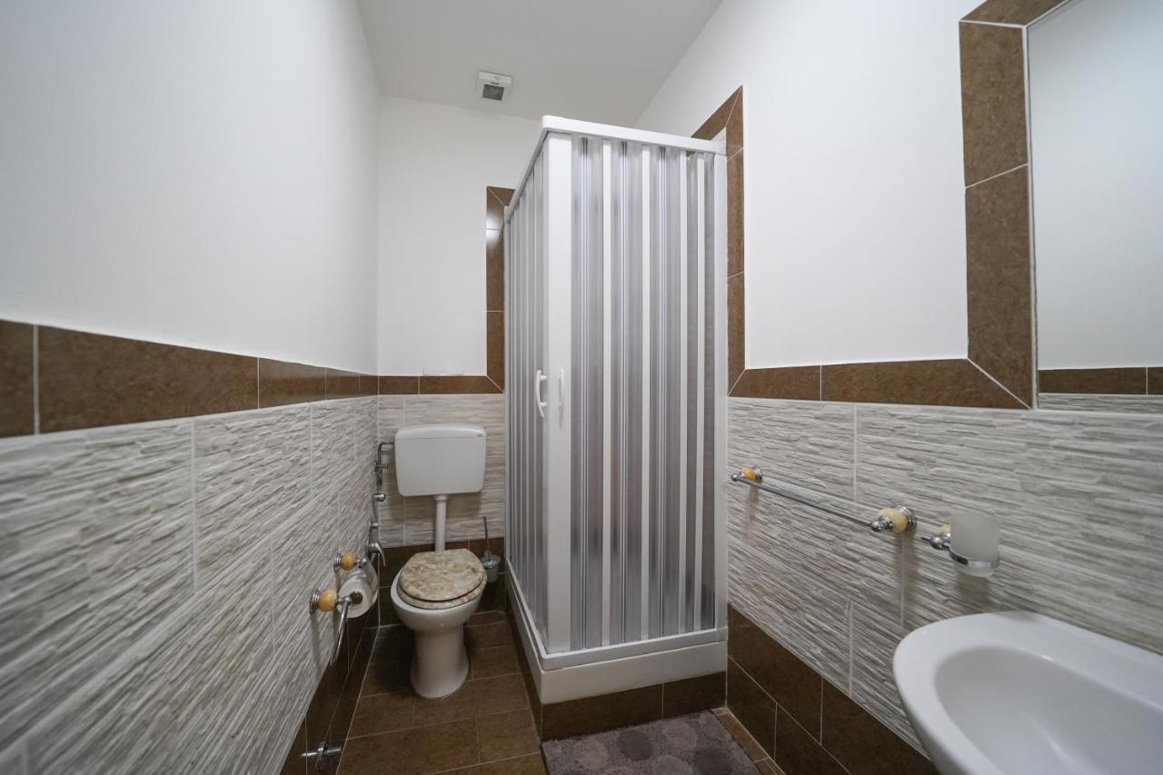 Florinda B&B Naples Luaran gambar